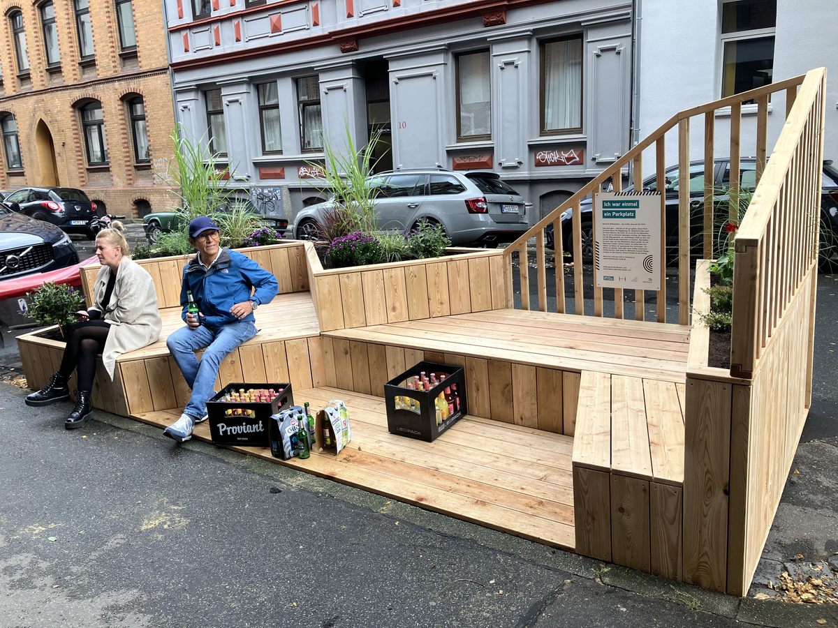 Parklet_Pfahlstrasseimage00010